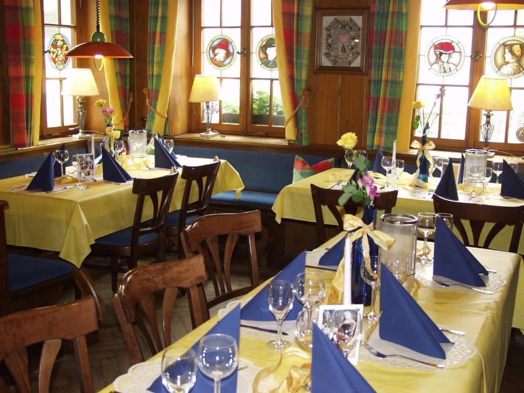 Gasthaus Storchen Hellas 하슬라흐임킨지크탈 객실 사진
