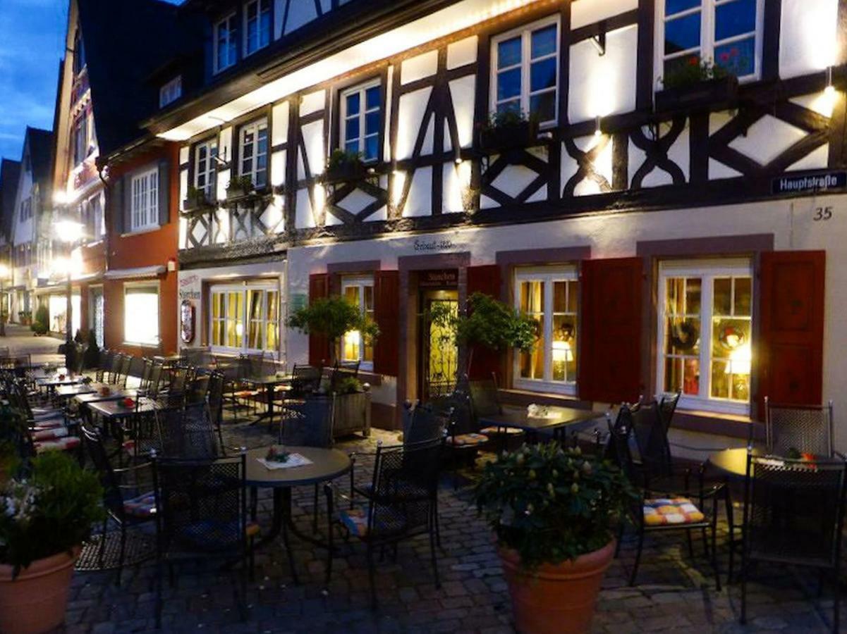 Gasthaus Storchen Hellas 하슬라흐임킨지크탈 외부 사진